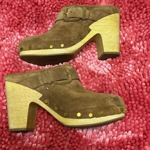 Veronica Beard Brown Suede Studded Wood-Heel Clogs